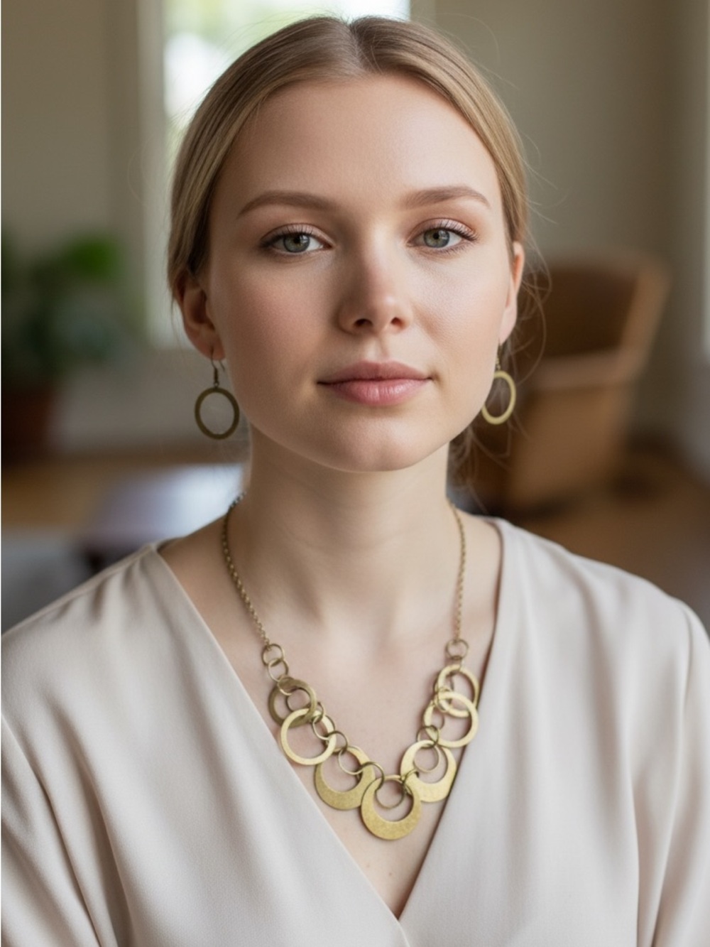 Gold Chain Link Statement Necklace - Elegant Gold Finish